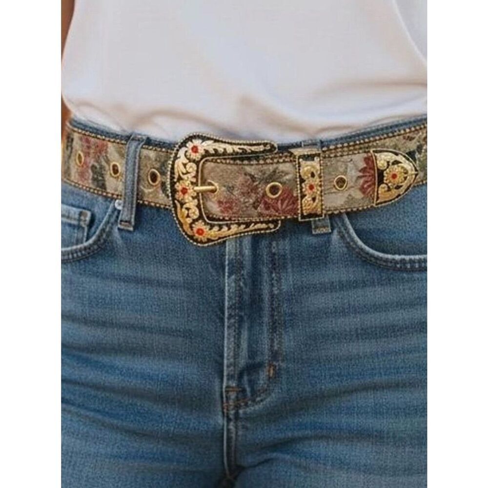Tan Floral Embroidered Gold Crystal Buckle Western Belt 25-33” NWT
